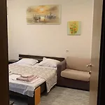 아파트 Stamopolu